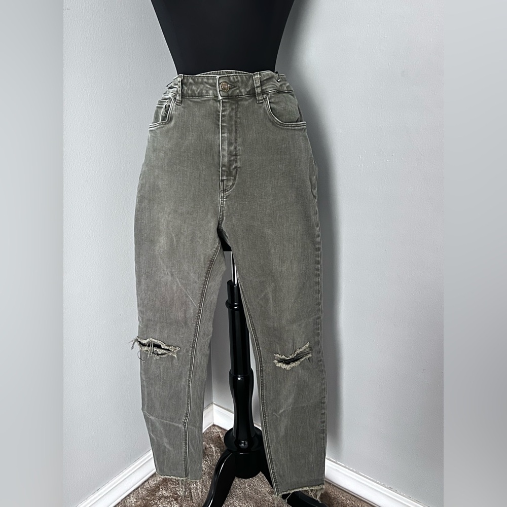 Zara High-Waist Distressed Faded Olive Cropped Skinny Jean